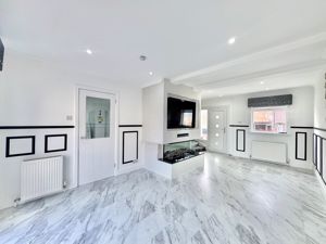 Photo 1- click for photo gallery